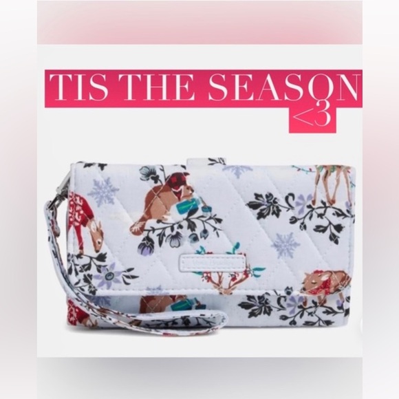 Vera Bradley RFID Smartphone Wristlet Cotton Quilted ✨ Merry Mischief Snow Day - Picture 1 of 16
